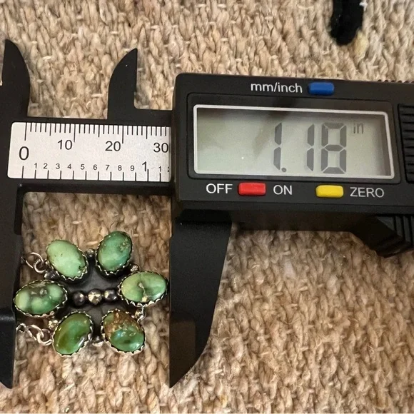 ❤️ Sonoran Gold Turquoise Cluster Pendant Brushed Sterling 18 - 20” Adj Necklace - Picture 11 of 13